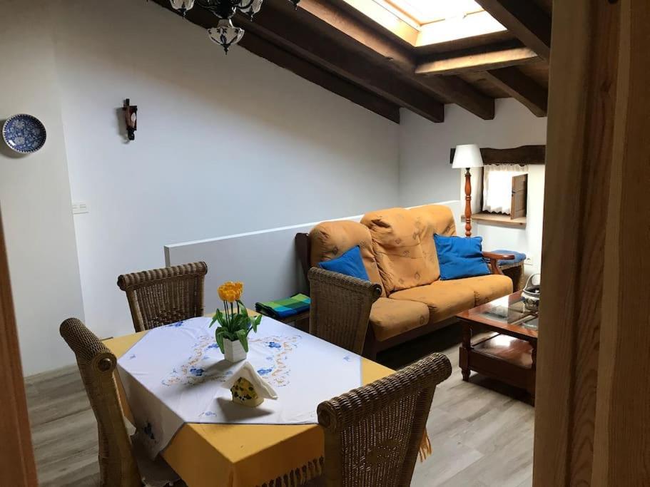Zugaztieta Apartamento Rustico En El Valle De Trapaga La Arboleda מראה חיצוני תמונה